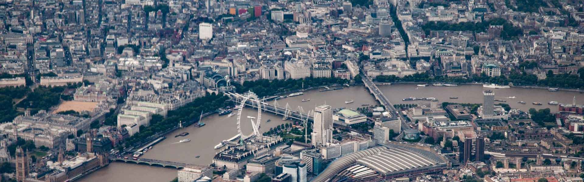 aerial-view-central-london-around-waterloo-station-surrounds